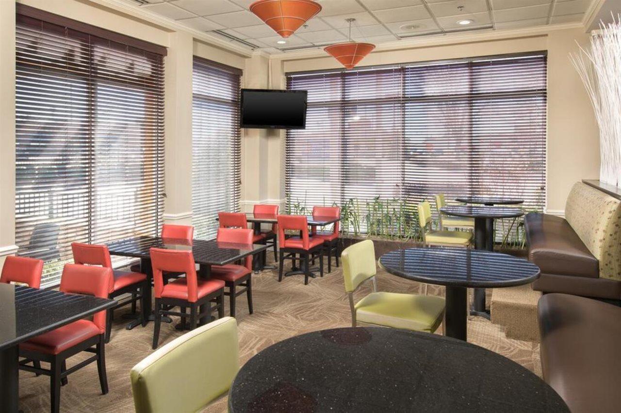 Hilton Garden Inn Chattanooga/Hamilton Place Dış mekan fotoğraf